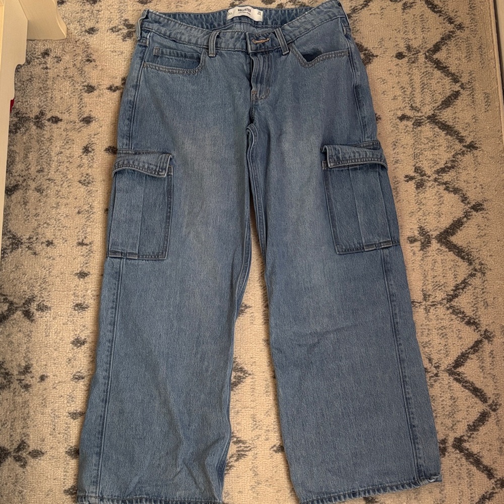 Baggy Blue Cargo Jeans